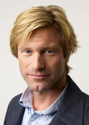 Aaron Eckhart